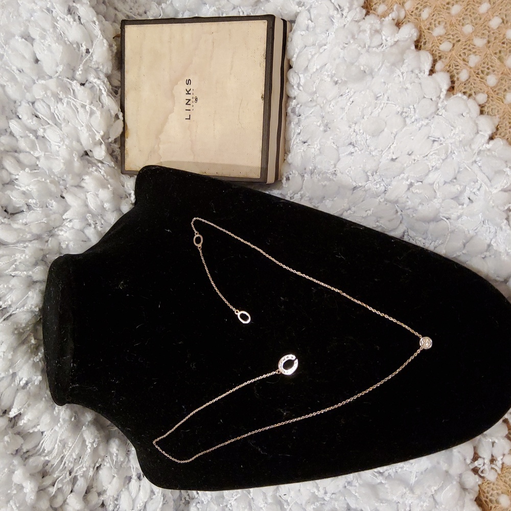 Vintage Links of London necklace